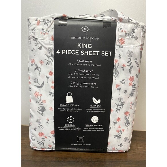 Nanette Lepore Floral King Sheet Set 4 Pieces NEW - Picture 1 of 6